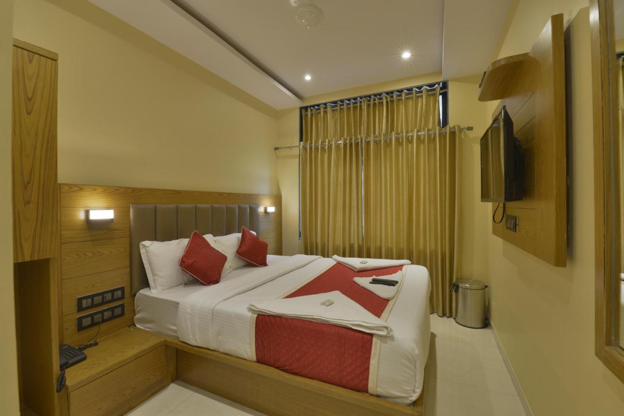 Hotel Residency Park Мумбаи Экстерьер фото