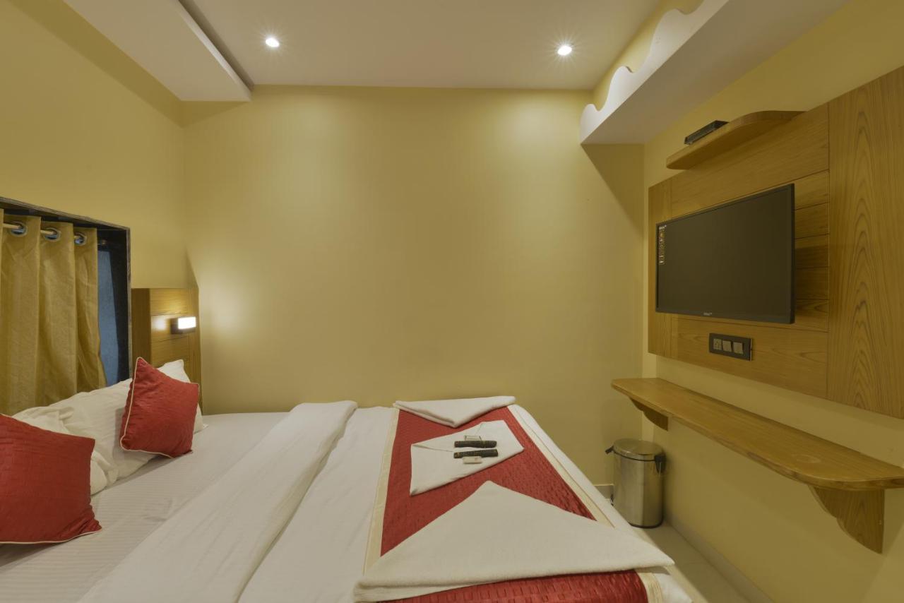 Hotel Residency Park Мумбаи Экстерьер фото