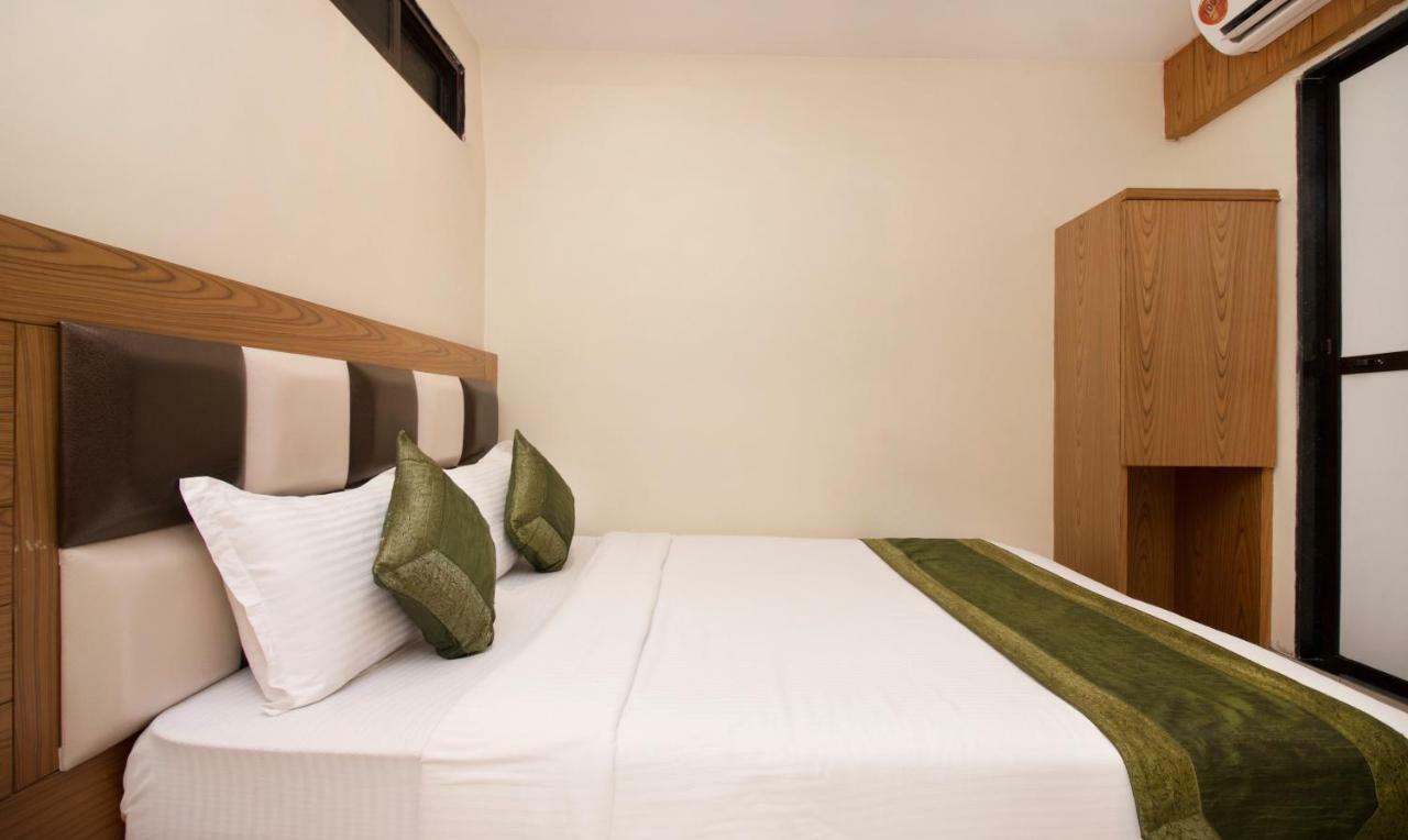 Hotel Residency Park Мумбаи Экстерьер фото