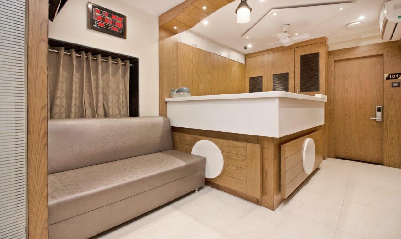 Hotel Residency Park Мумбаи Экстерьер фото